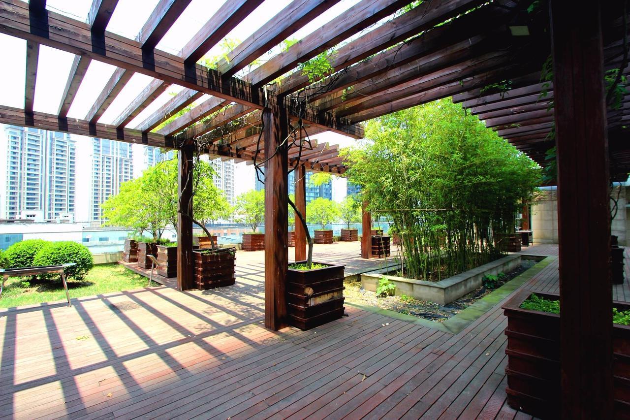 River House Apartment